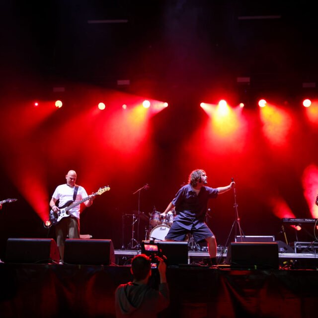 The Black Age | Rockanroleiros