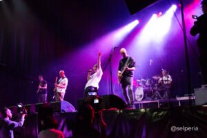 The Black Age | Rockanroleiros