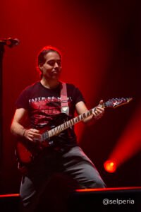 Iago | Rockanroleiros